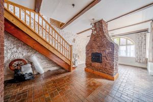 Photo 14- click for photo gallery